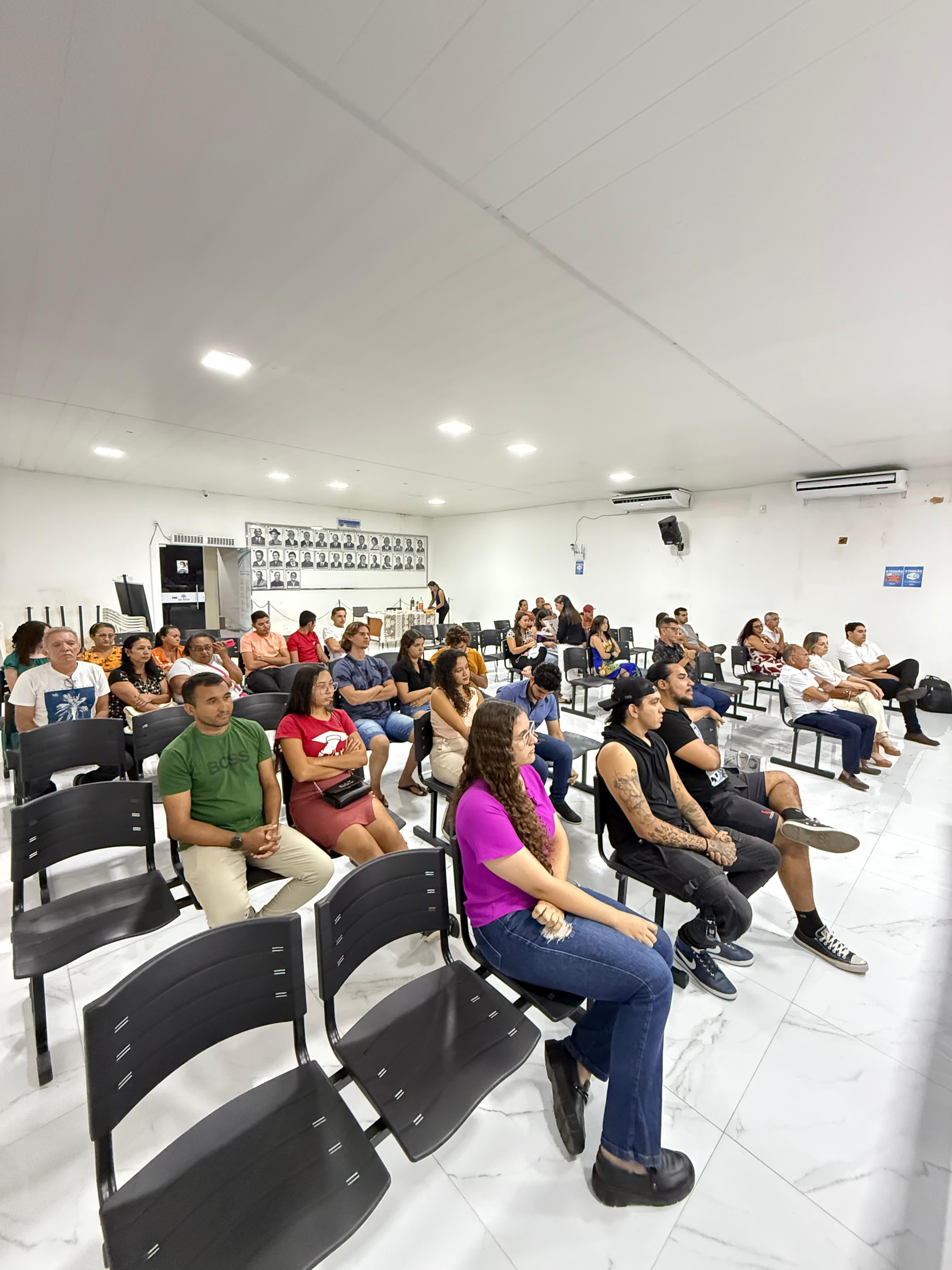 Público presente na Aula Inaugural.